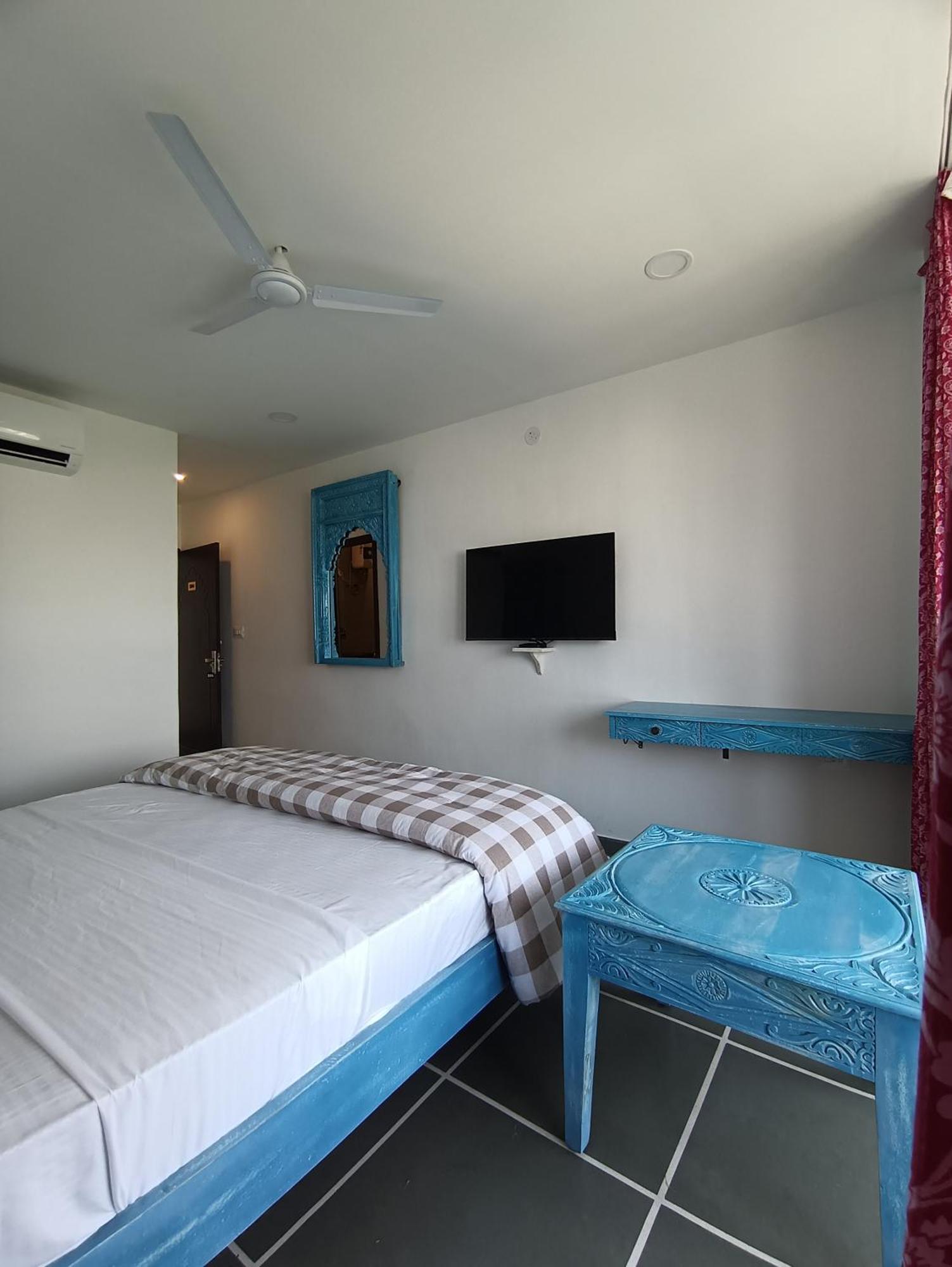 Hotel Mewari Villa Удайпур Екстер'єр фото