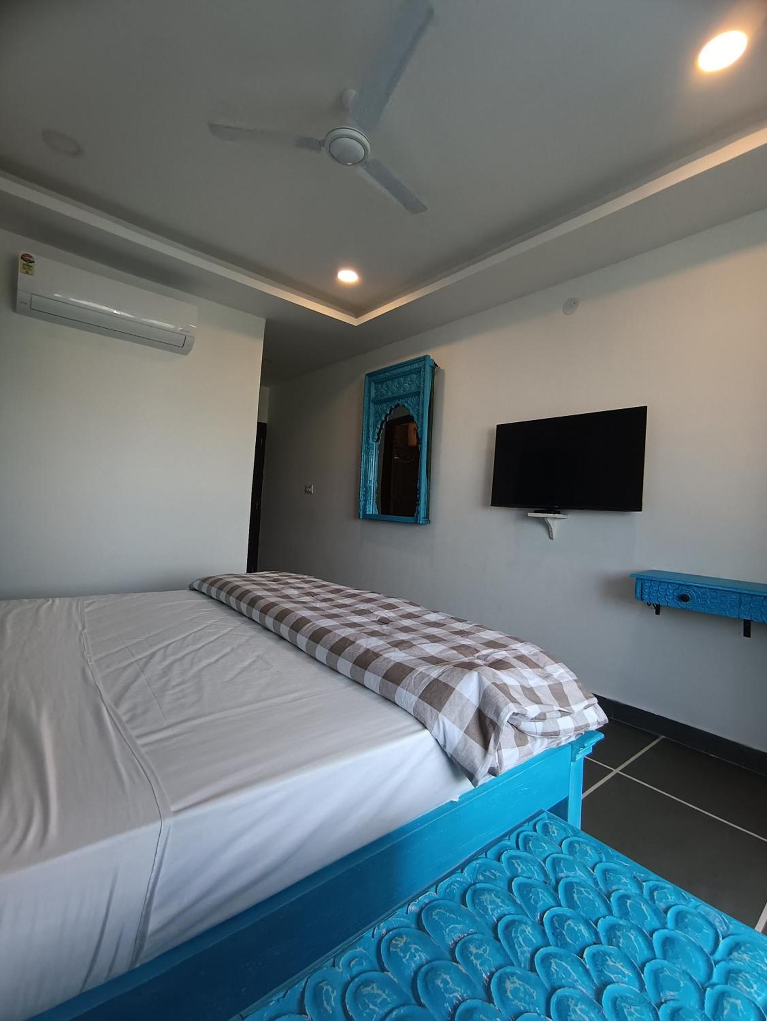 Hotel Mewari Villa Удайпур Екстер'єр фото