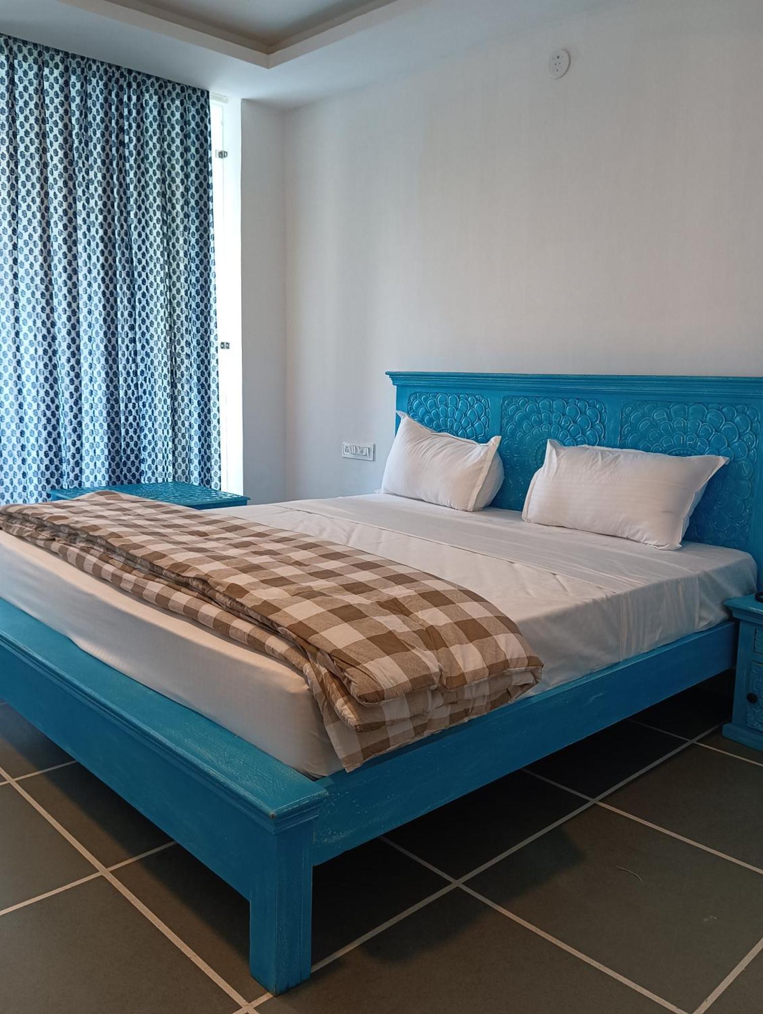 Hotel Mewari Villa Удайпур Екстер'єр фото