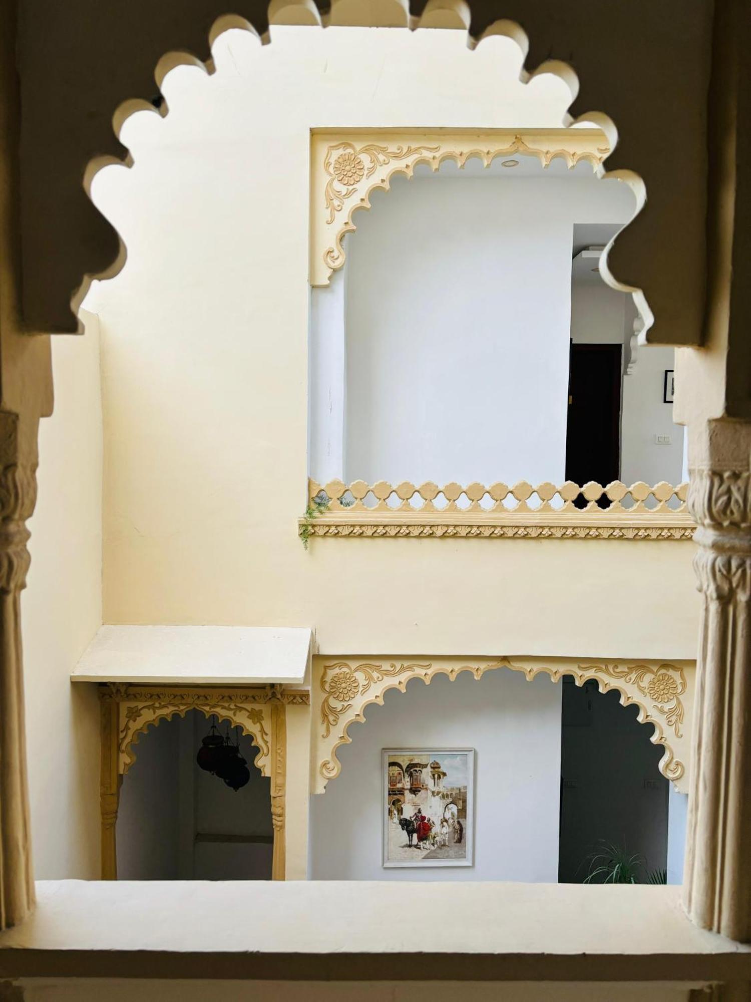Hotel Mewari Villa Удайпур Екстер'єр фото